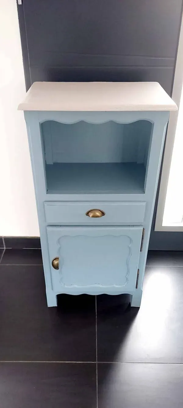 Illustration numéro 4 du produit Buffet vintage