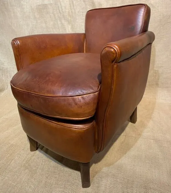 Illustration numéro 4 du produit Fauteuil club sous marinier