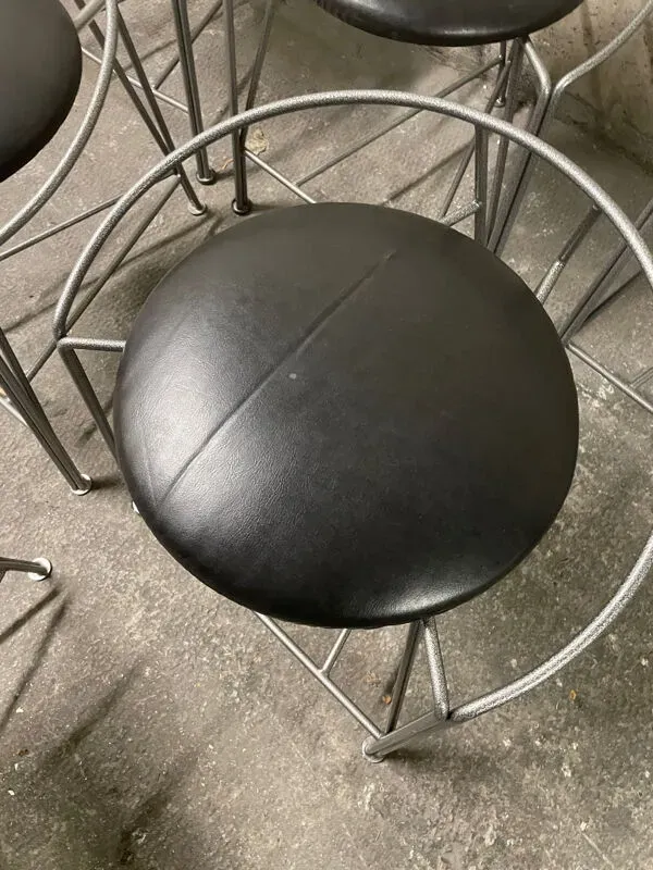 Illustration numéro 4 du produit 6 tabourets lune d’argent de pascal mourgue pour Fermob 1985