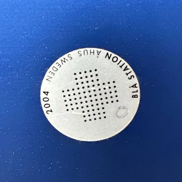 Illustration numéro 4 du produit Chaise Blå Station en aluminium bleu et inox, Suède, 2004