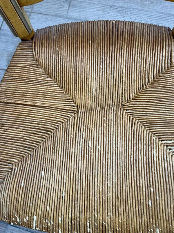 Illustration numéro 4 du produit Paire de fauteuils anciens patinés