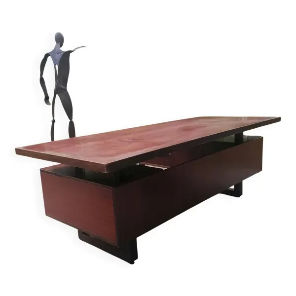 Illustration numéro 4 du produit Bureau type ''direction