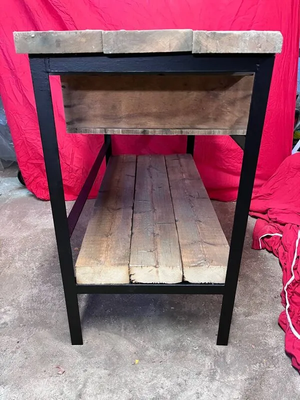 Illustration numéro 4 du produit Meuble de métier