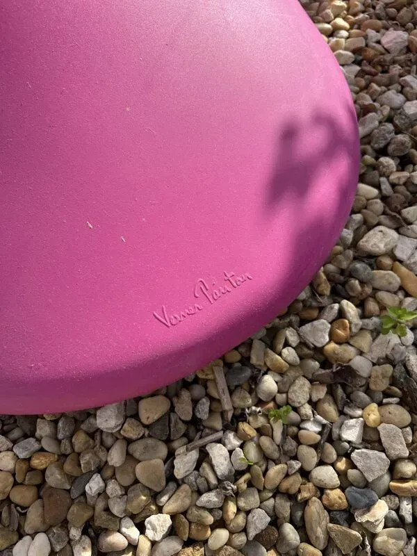 Illustration numéro 4 du produit Paire de Panton Chairs Rose de Verner Panton