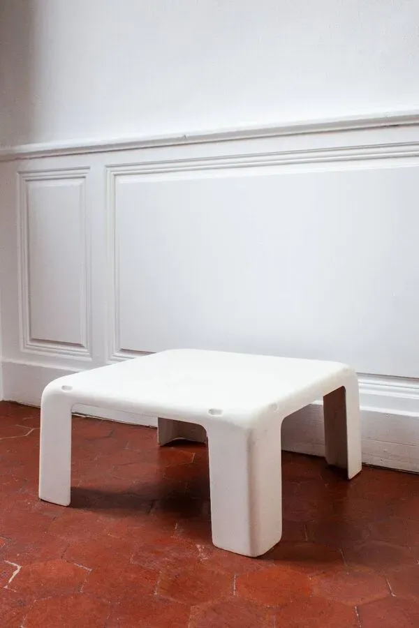 Illustration numéro 4 du produit Table gigogne n°2 par mario bellini pour c&b italia