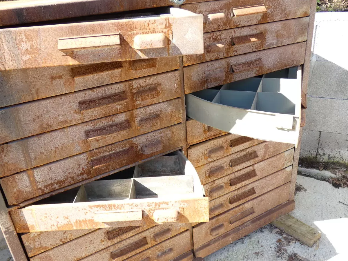 Illustration numéro 4 du produit Armoire industrielle