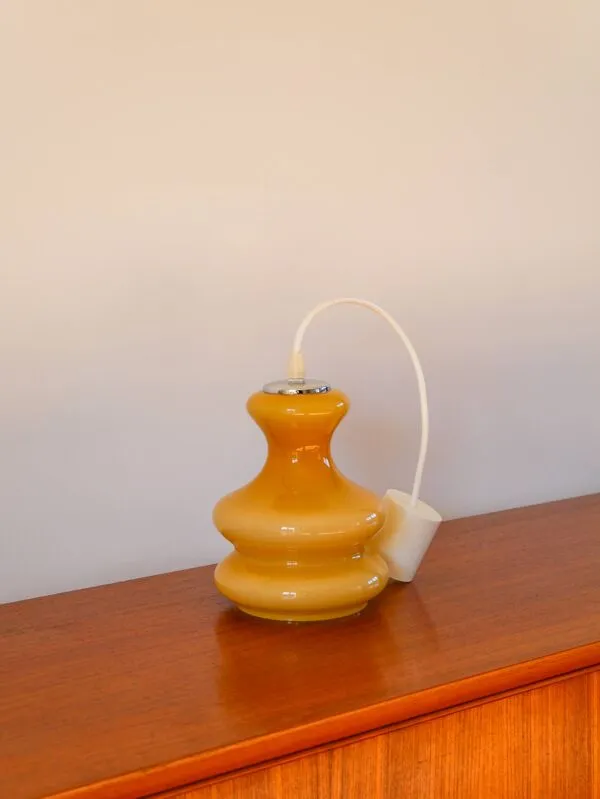 Illustration numéro 4 du produit Paire de suspensions en opaline, Bubble, Beige, 1960