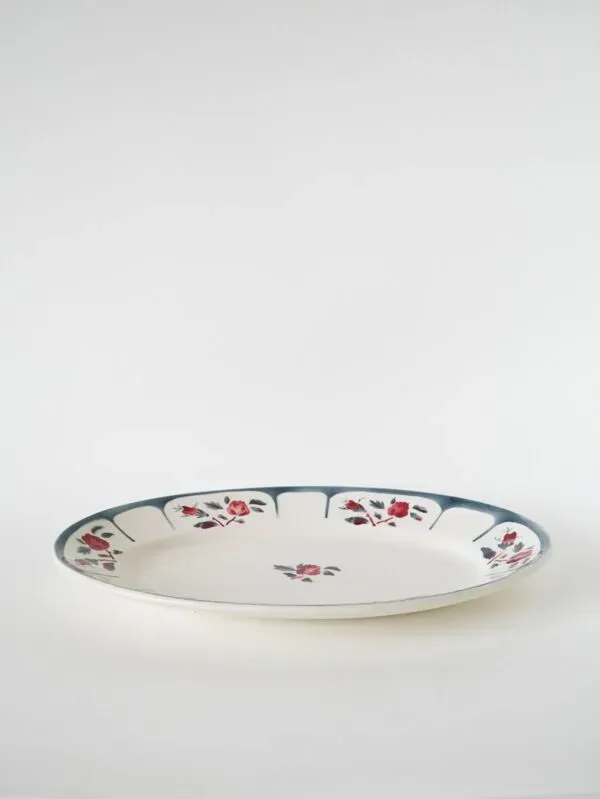 Illustration numéro 4 du produit Plat oval Digoin Sarreguemines, modèle Ninette, 1950