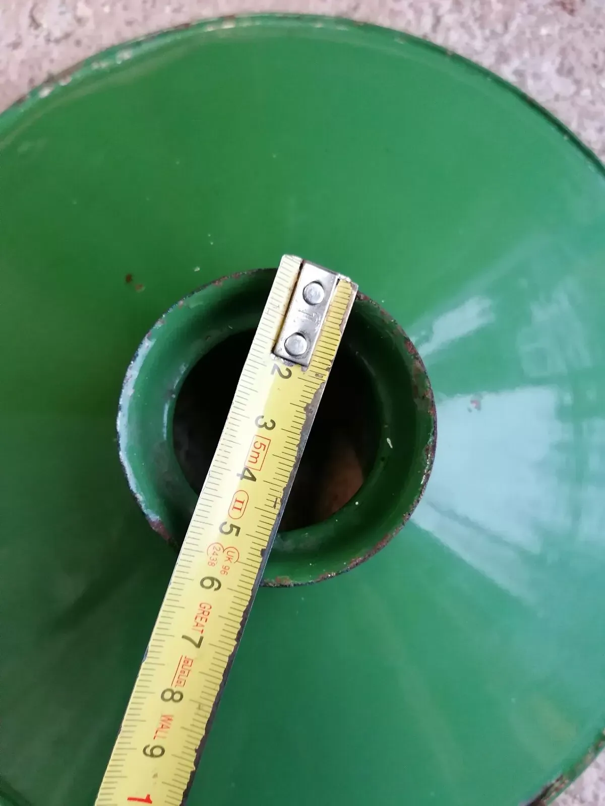 Illustration numéro 4 du produit Ancienne suspension-abat jour émaillé vert indus