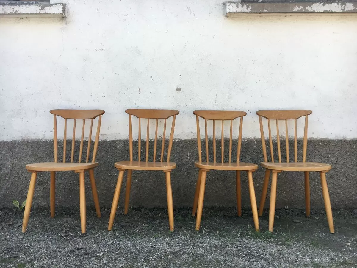 Illustration numéro 4 du produit Série de 4 chaises bistrot/bohème hêtre - pieds compas - vintage - scandinave 1950