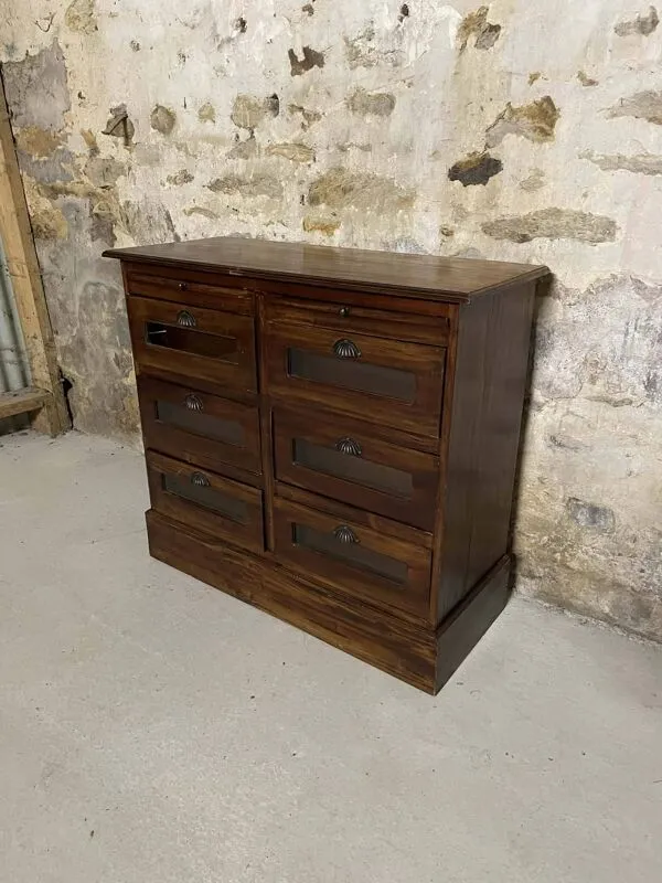 Illustration numéro 4 du produit Meuble de métier ancien 6 tiroirs