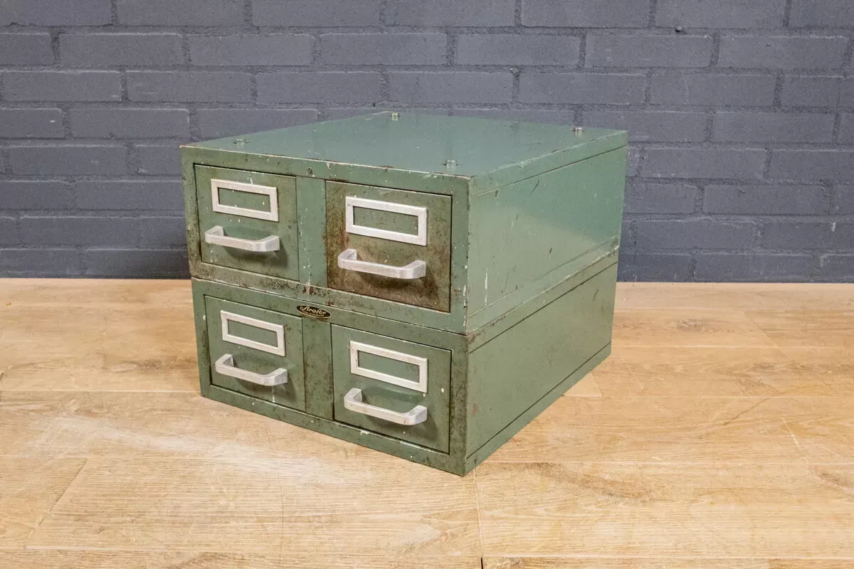 Illustration numéro 4 du produit Commode industrielle strafor