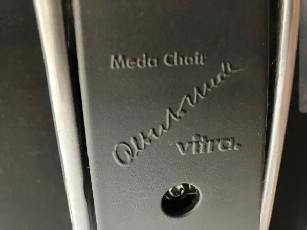 Illustration numéro 4 du produit Chaise de bureau Vitra Meda