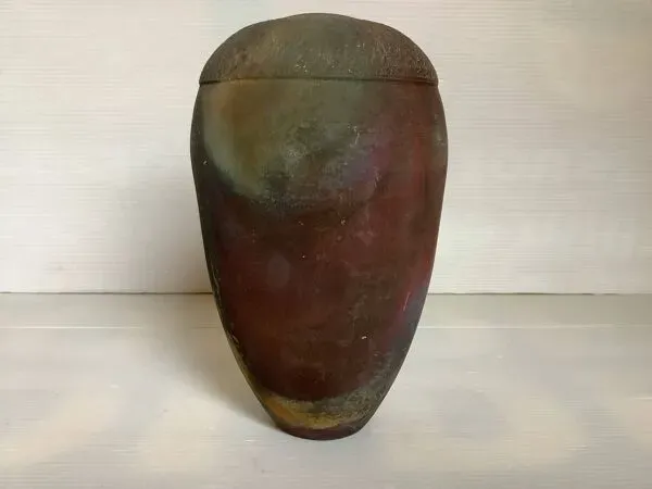 Illustration numéro 4 du produit Vase asymétrique par Van Gompel