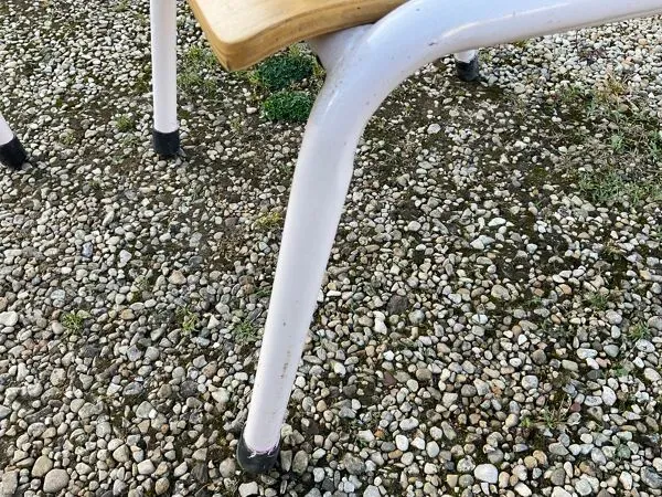 Illustration numéro 4 du produit Pupitre d’école