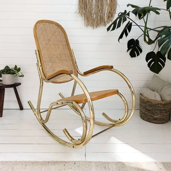 Illustration numéro 4 du produit Fauteuil à bascule Vintage Tube d'acier Tressage viennois Laiton Or Mid Century Rétro Design Salon H