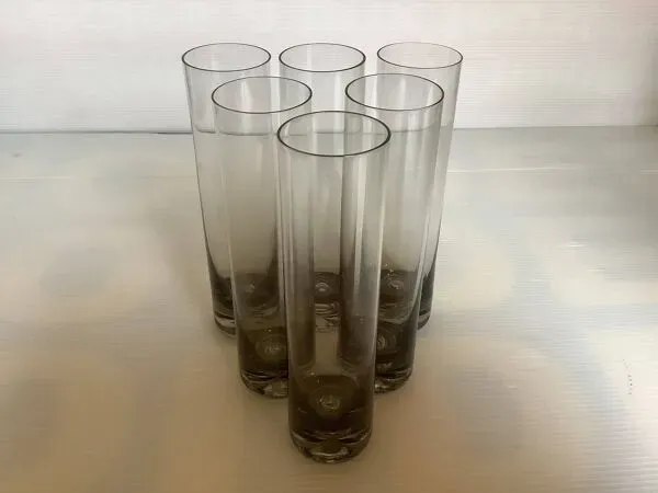 Illustration numéro 4 du produit Six vases soliflores bulles style Kosta Boda