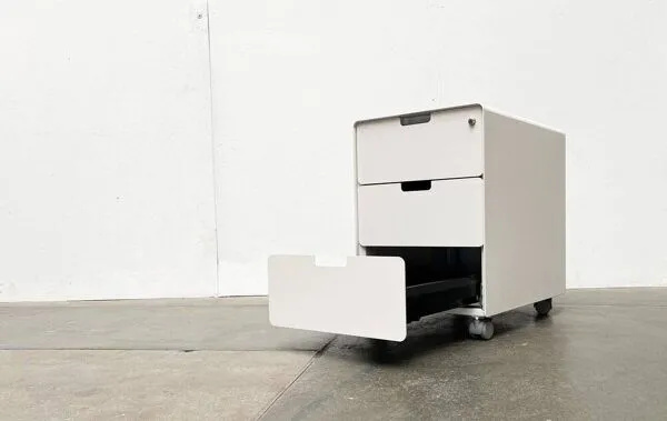 Illustration numéro 4 du produit Chariot de bureau métallique série ATM par Jasper Morrison pour Vitra