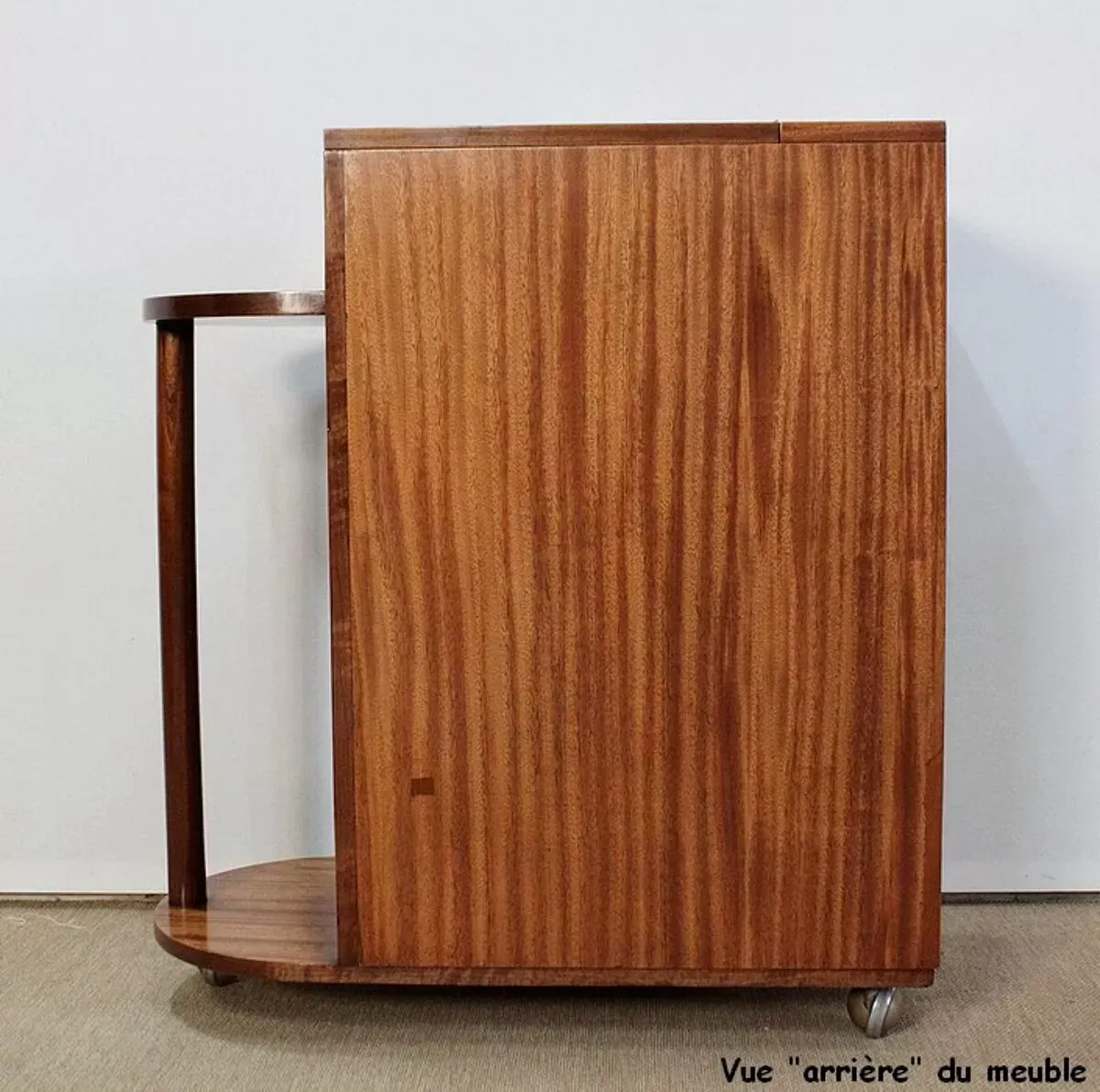 Illustration numéro 4 du produit Meuble bar en placage d’acajou 1950