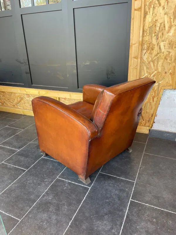 Illustration numéro 4 du produit Fauteuil club modèle normandie