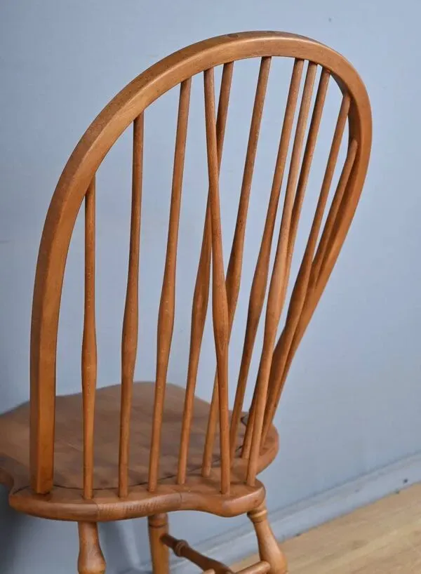 Illustration numéro 4 du produit 4 Chaises Windsor en hêtre, Angleterre début XXe