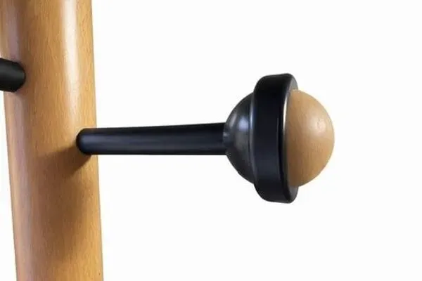 Illustration numéro 4 du produit Porte-manteau Unilux vintage – métal noir et bois – design années 80/90