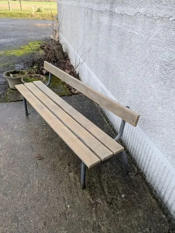 Illustration numéro 4 du produit Ancien banc d’école