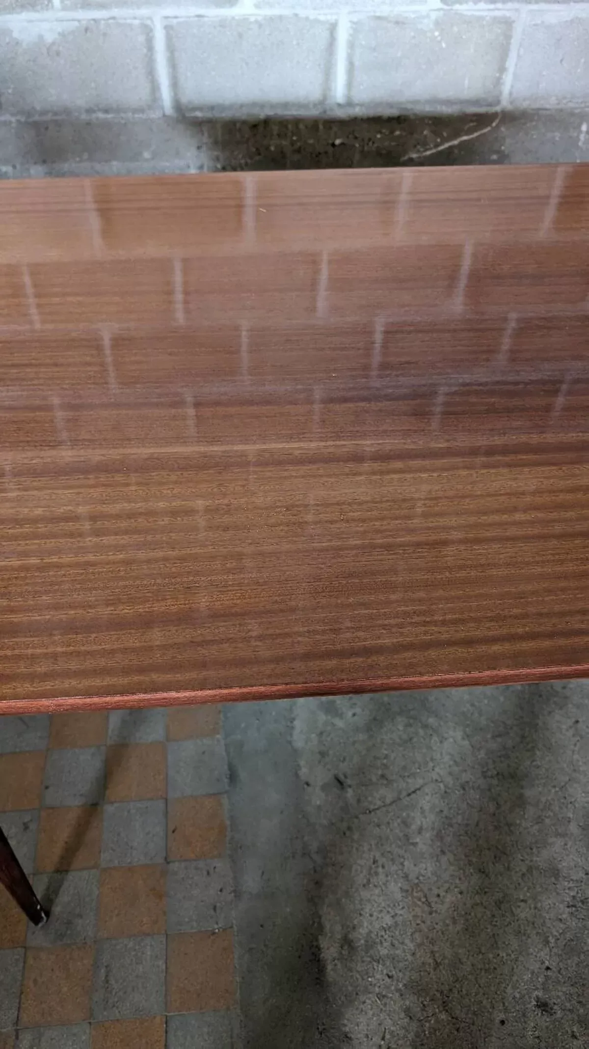 Illustration numéro 4 du produit Table à manger scandinave