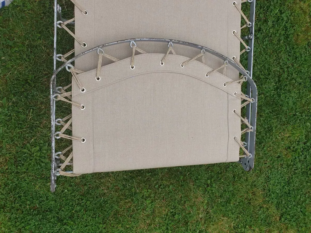 Illustration numéro 4 du produit Lit de camp