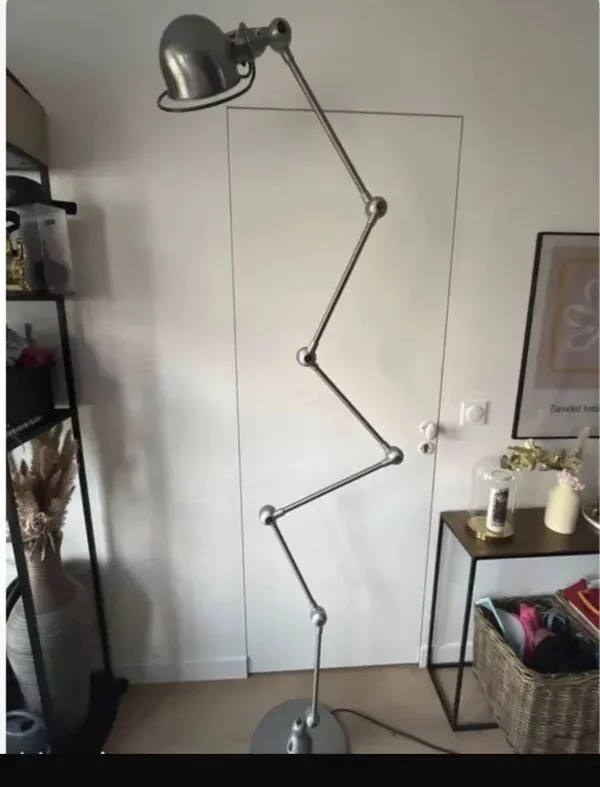 Illustration numéro 4 du produit Lampe Jieldé