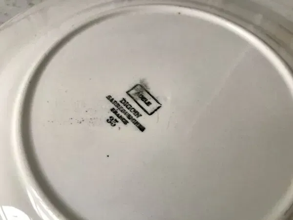 Illustration numéro 4 du produit Plat rond Digoin Sarreguemines modèle ''Adèle'' années 30-40