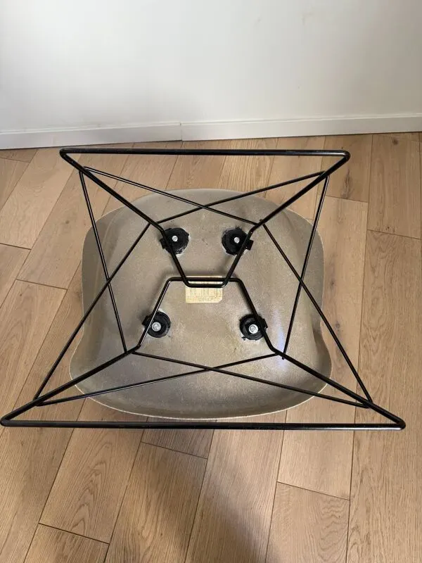 Illustration numéro 4 du produit LAR CATS CRADLE CHARLES and RAY EAMES HERMAN MILLER no VITRA