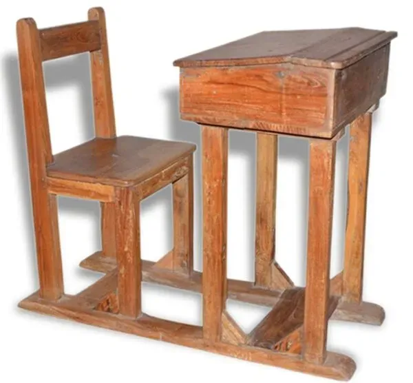 Illustration numéro 4 du produit Pupitre d’écolier ancien en teck birman