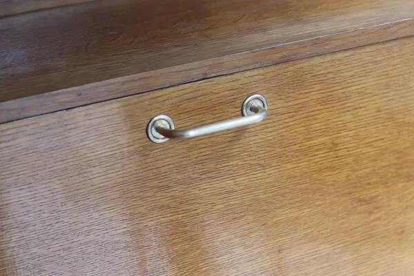 Illustration numéro 4 du produit Secrétaire vintage années 60 en placage de chêne avec abattant