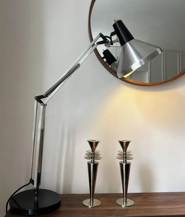 Illustration numéro 4 du produit Lampe de Bureau d'Architecte T9 Hala Zeist