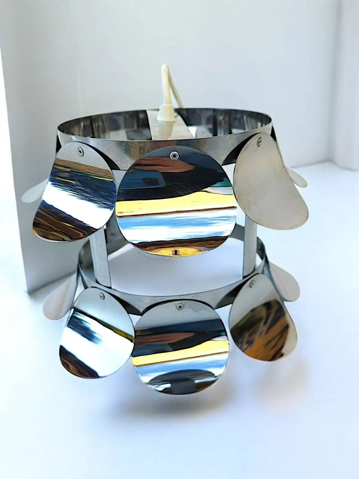 Illustration numéro 4 du produit Suspension vintage chromée