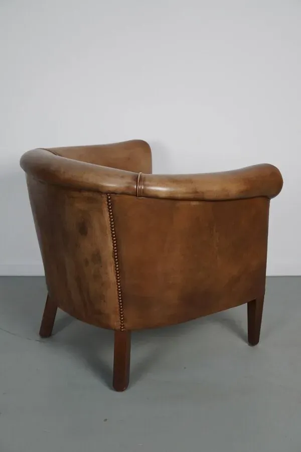 Illustration numéro 4 du produit Fauteuil club en cuir couleur cognac néerlandais vintage
