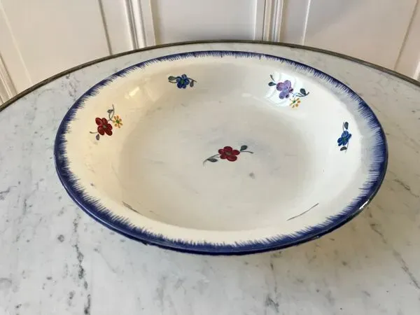 Illustration numéro 4 du produit Plat creux Digoin Sarreguemines modèle ''Mary Lou'' années 40