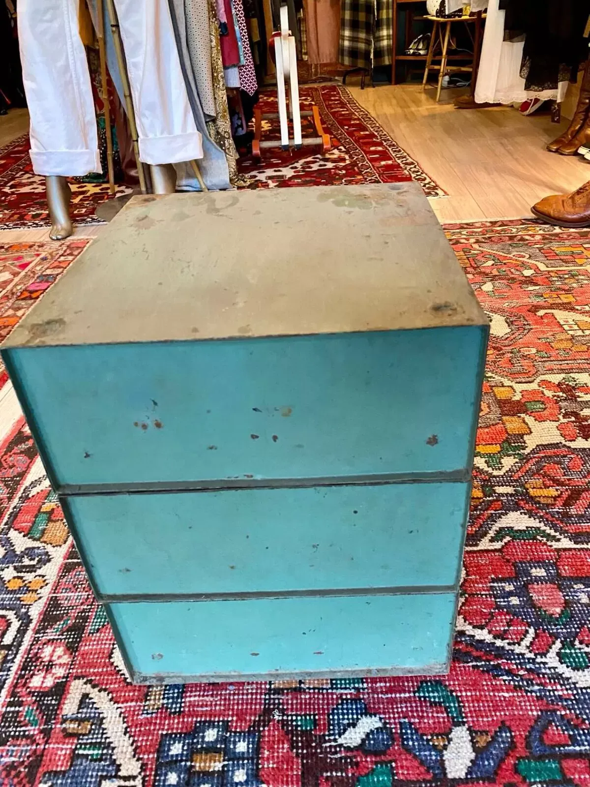 Illustration numéro 4 du produit Lot de 3 Casiers doubles de rangement métal industriel