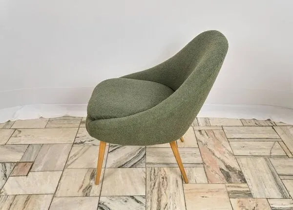 Illustration numéro 4 du produit Fauteuil club Tchécoslovaquie années 1960. VINTAGE