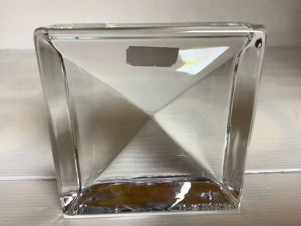 Illustration numéro 4 du produit Vide poche cristal Japan the toscany