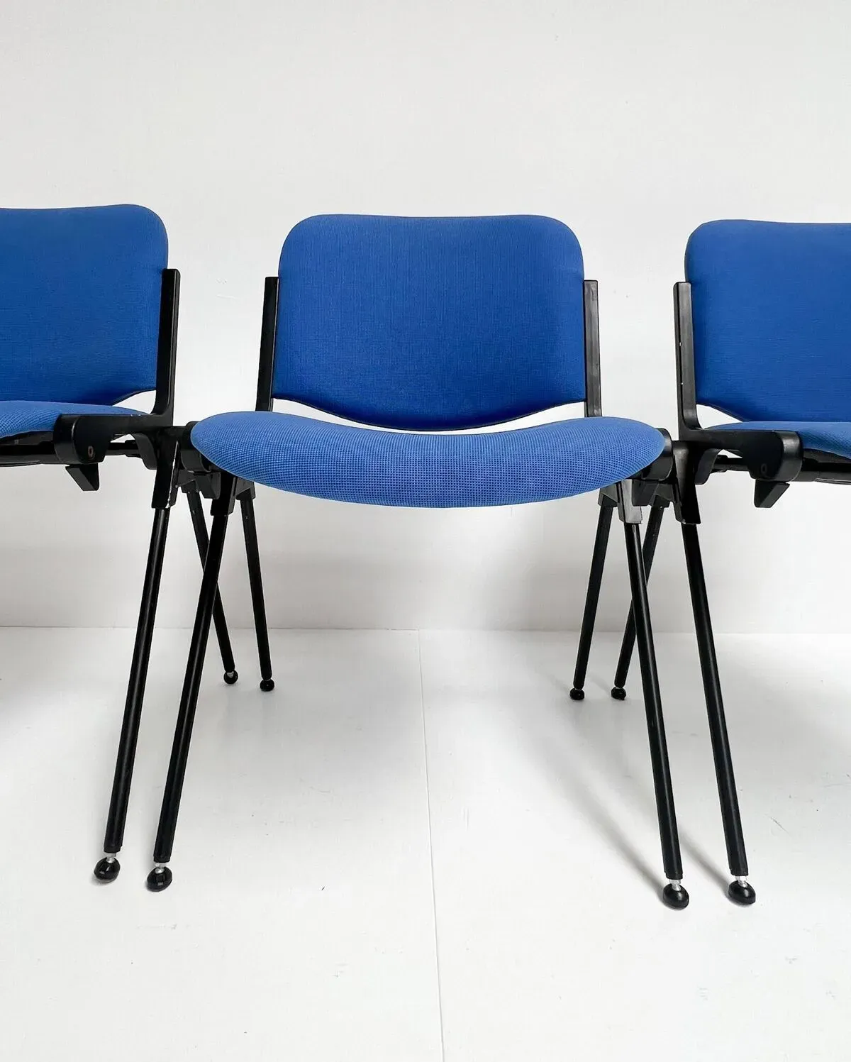 Illustration numéro 4 du produit Chaise Agora de Paolo Favaretto, 1960