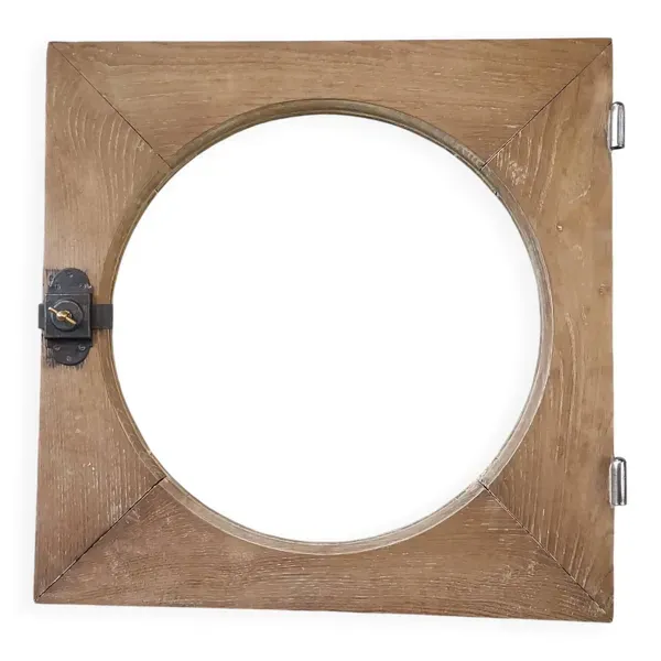 Illustration numéro 4 du produit Ancien oeil de boeuf