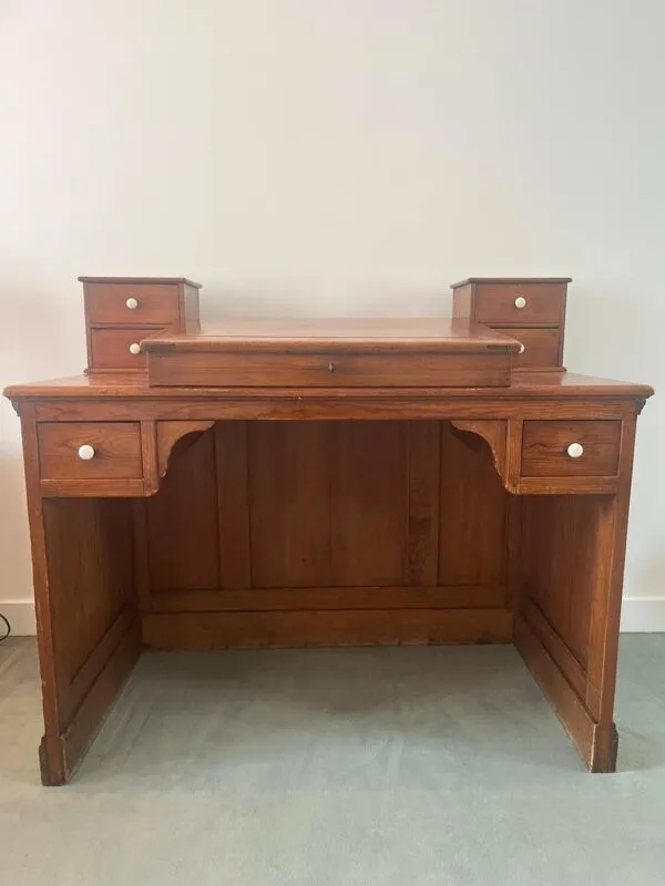 Illustration numéro 4 du produit Bureau Maître d'école début 20e siècle