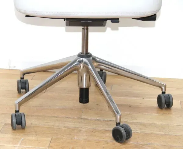 Illustration numéro 4 du produit Fauteuil de bureau Lowback, Vitra