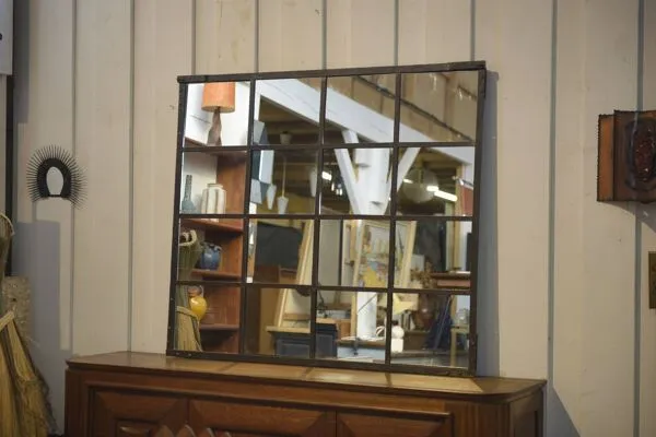 Illustration numéro 4 du produit Miroir industriel 1950’s