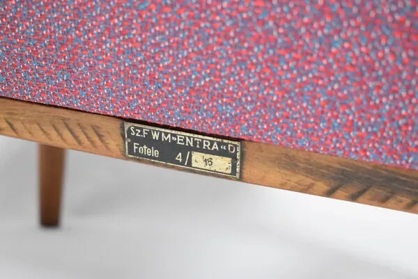 Illustration numéro 4 du produit Fauteuil original GFM-64, années 1960, designer E. Homa, bleu orange violet