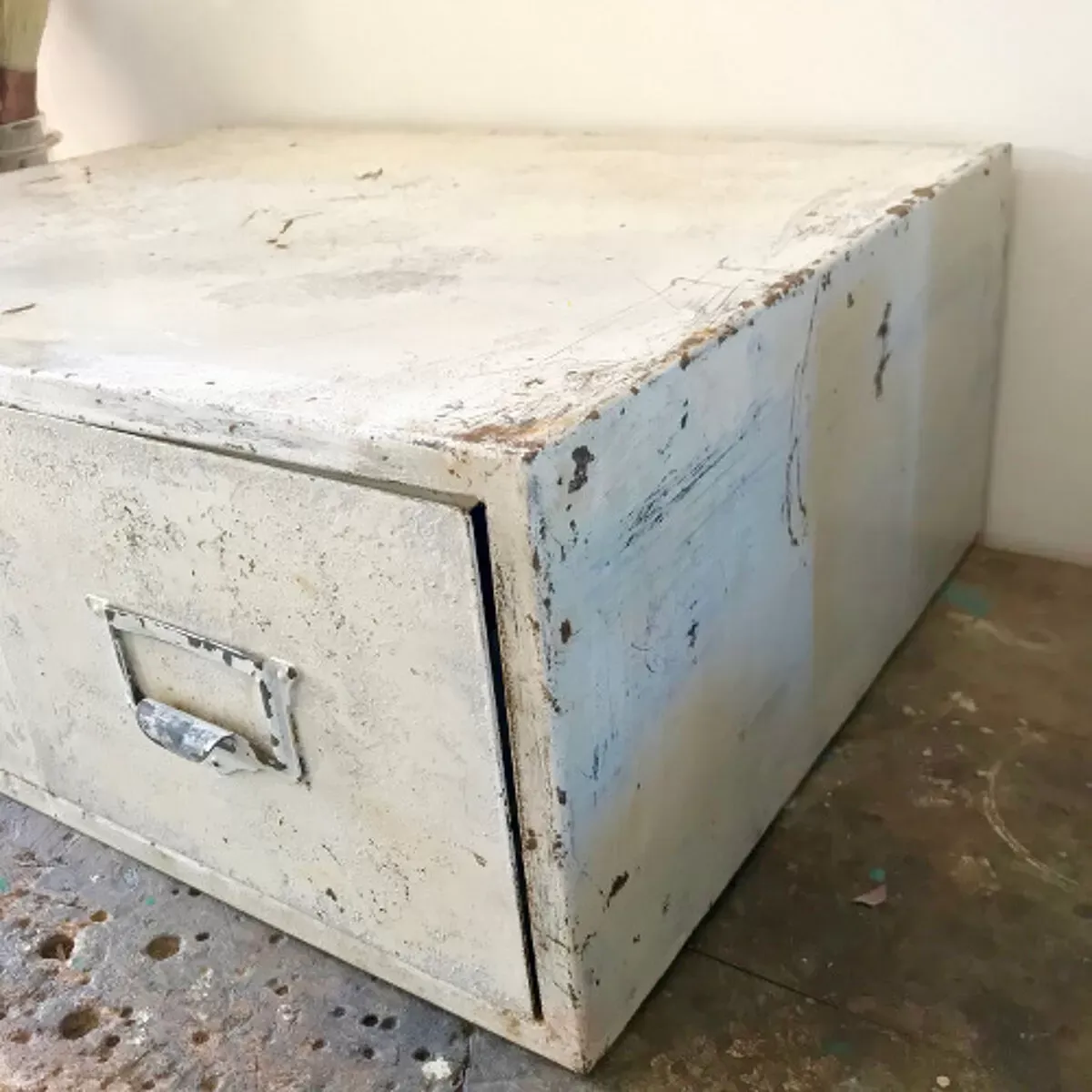 Illustration numéro 4 du produit Meuble industriel à tiroirs Roneo