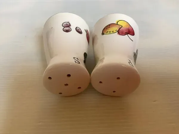 Illustration numéro 4 du produit Sel et poivre vintage