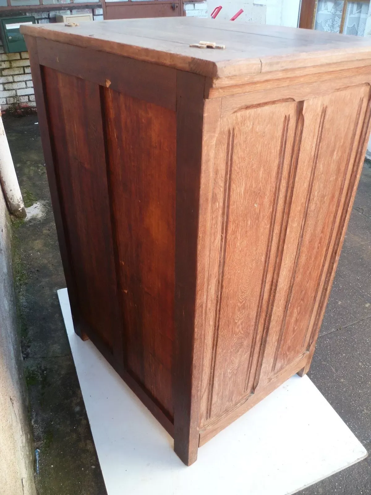 Illustration numéro 4 du produit Glacière meuble de métier commerce bar brasserie en chene fin XIXème siècle